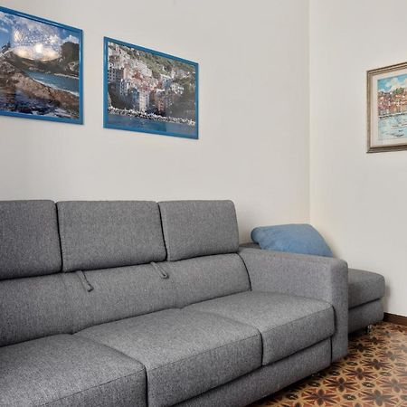 Cadimare Lovely Apartment Специя Экстерьер фото